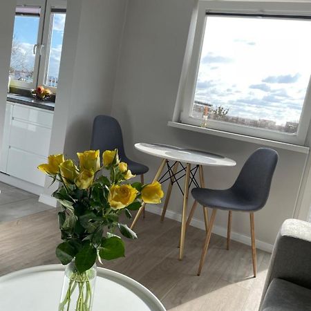 Luxury White Apartment By Marta ราดอม ภายนอก รูปภาพ